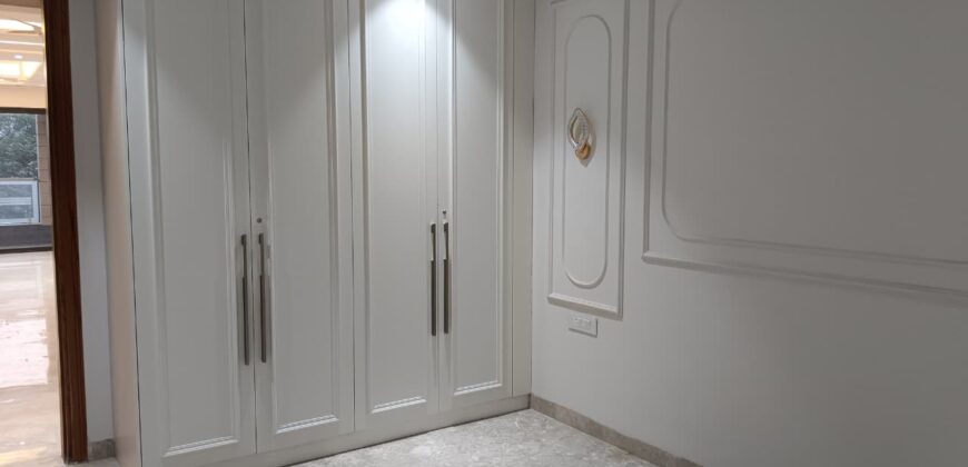 4Bhk Builder Floor Sector 45