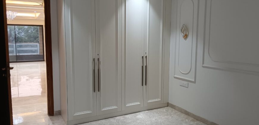 4Bhk Builder Floor Sector 45