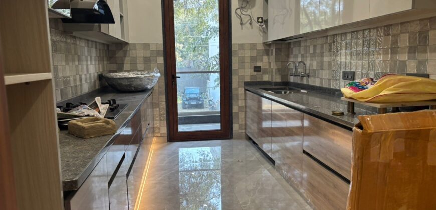 4Bhk in South City 1