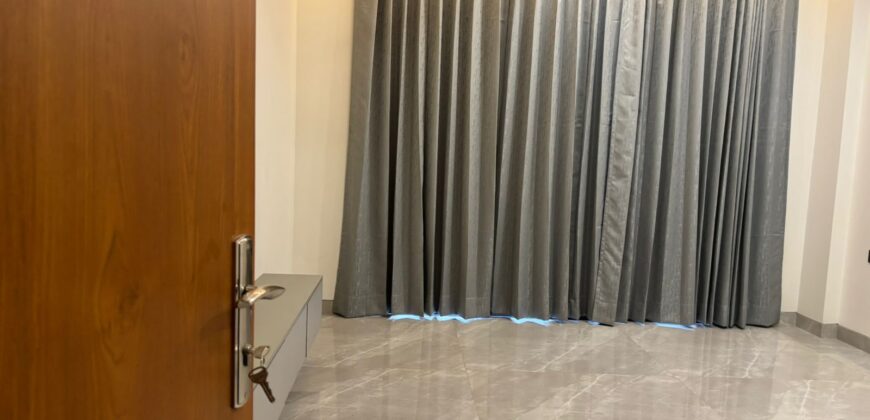 4Bhk in South City 1