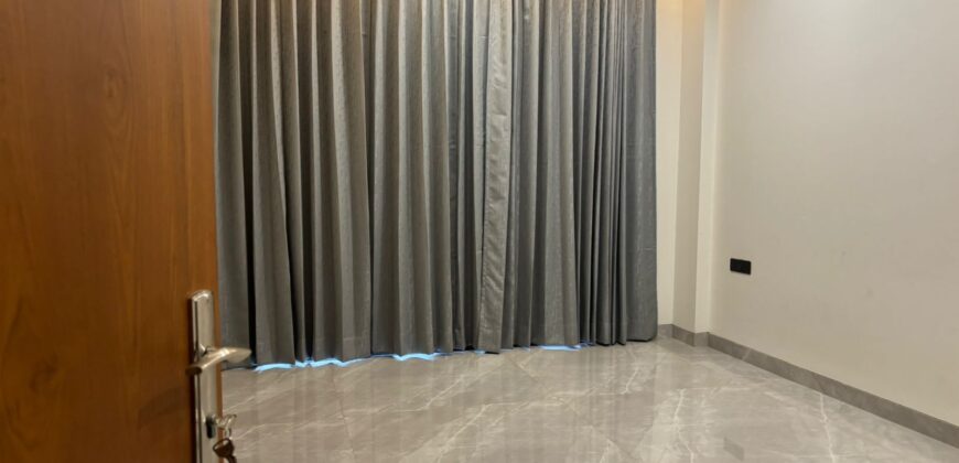 4Bhk in South City 1