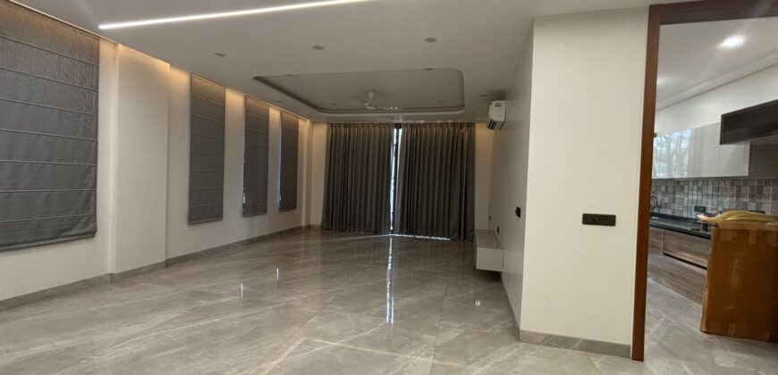 4Bhk in South City 1