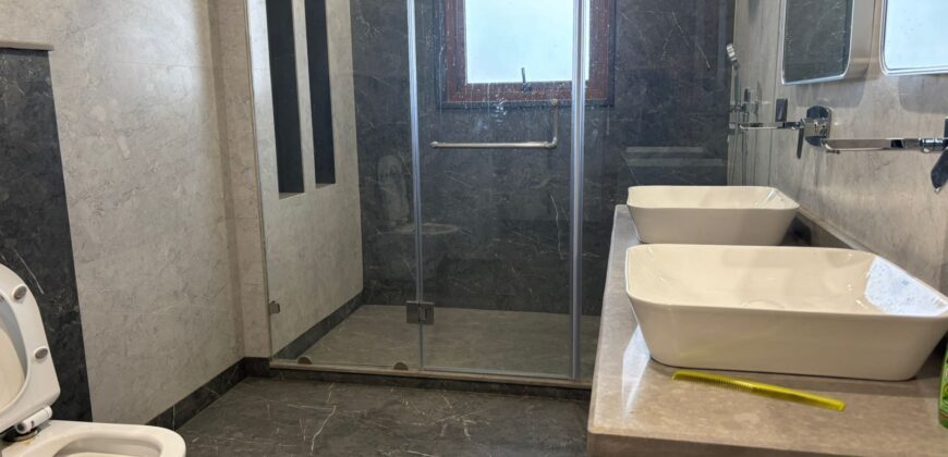 4Bhk in South City 1