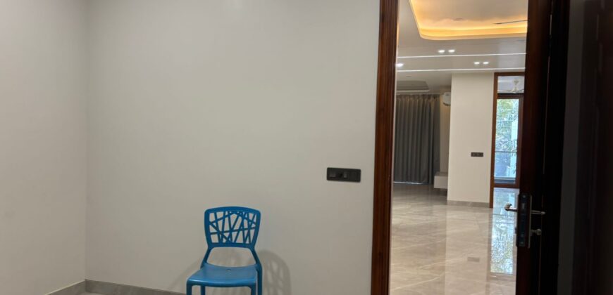 4Bhk in South City 1