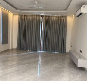 4Bhk in South City 1